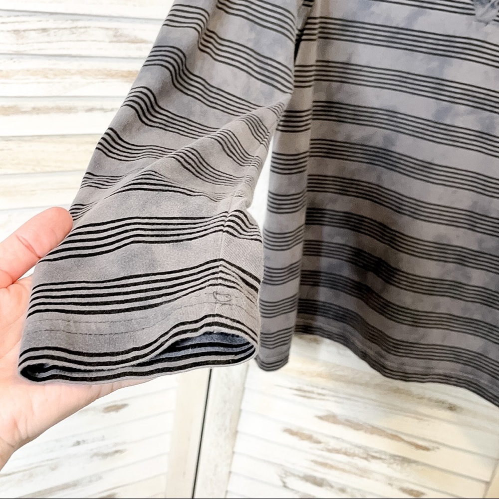 CALVIN KLEIN | Men’s Striped Body Fit Coupe Top M - Picture 4 of 6